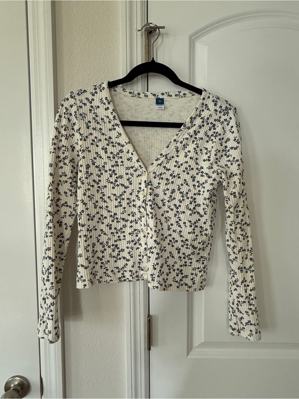 Old Navy Cream Floral Ribbed Button-Up Cardigan